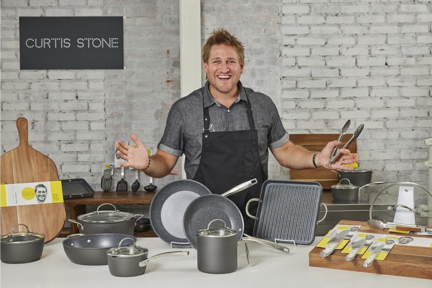 Curtis Stone creates high quality Cook with Curtis cookware for Aussie  chefs