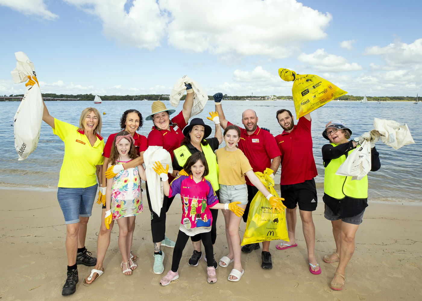 L-R: Tracey Martin, Deb & Imogen Thorn, Danyelle Coonan, Lisa & Ruby & Reeghan Hartnett, Chase Lepomme, Dylan Little, Jane Wainwright